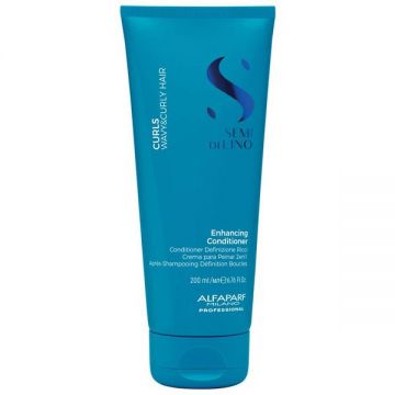 Balsam pentru Par Cret sau Ondulat - Semi di Lino Curls Enhancing Low Conditioner Alfaparf Milano, 200 ml