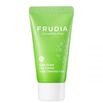 Scrub Exfoliant Mini pentru Controlul Porilor cu Struguri Verzi - Frudia Green Grape Pore Control Scrub Cleansing Foam Mini, 30 ml